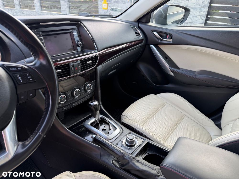 Mazda 6 SKYACTIV-D 175 Drive i-ELOOP AWD Sports-Line - 28