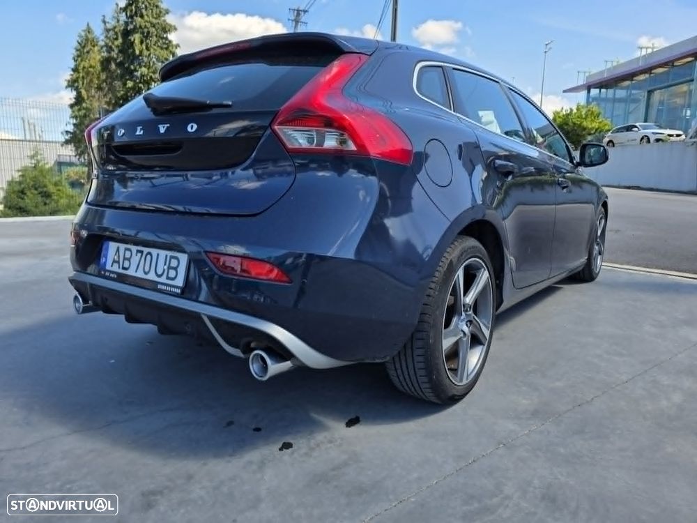 Volvo V40 2014 photo 3