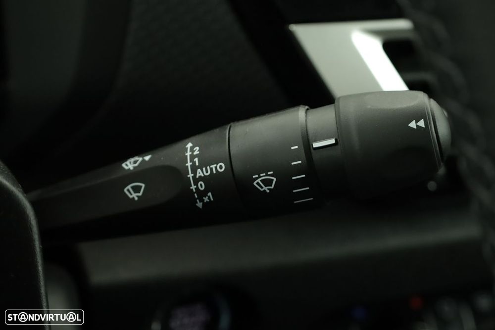 Citroën C4 1.2 Hybrid Max e-DSC6 - 19