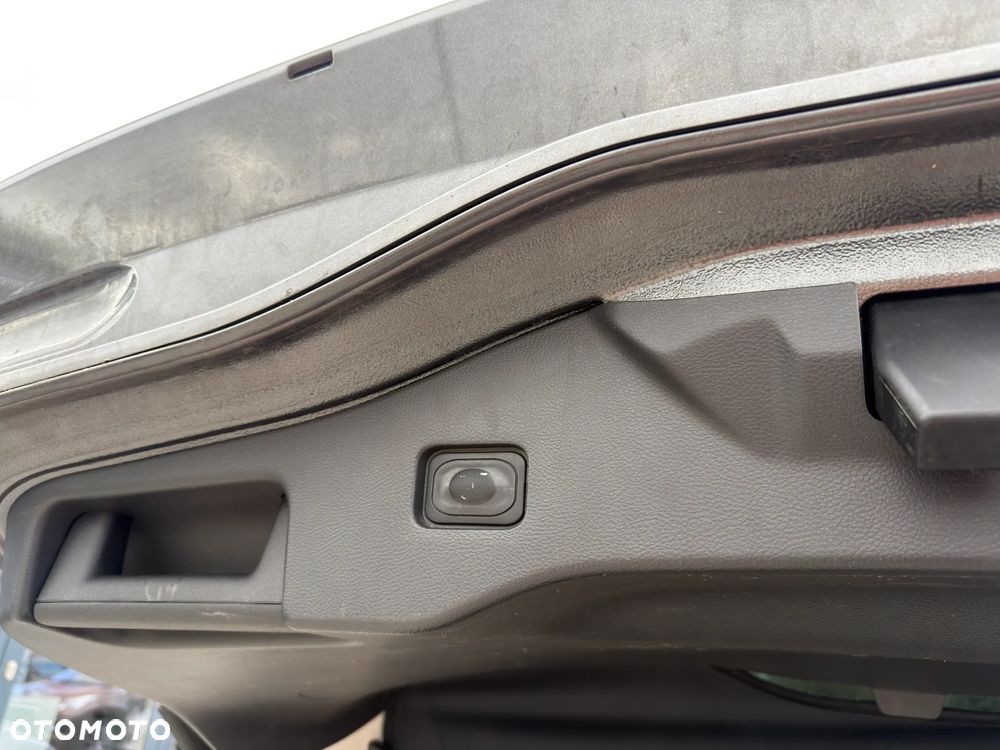 Ford Mondeo SW 2.0 TDCi Ambiente - 28