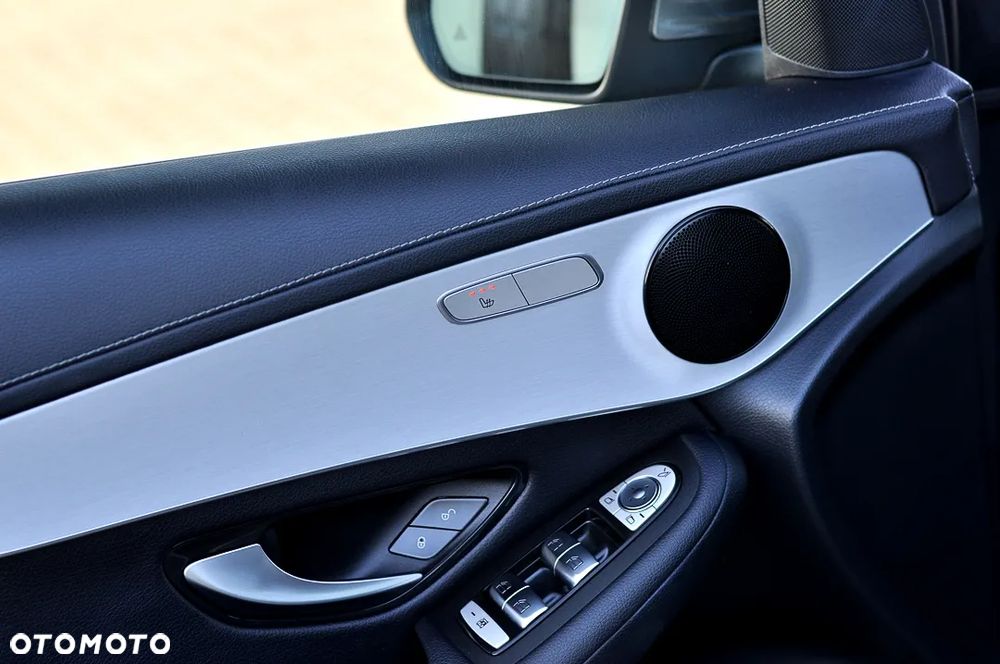 Mercedes-Benz GLC 220 d 4Matic 9G-TRONIC Edition Avantgarde - 21