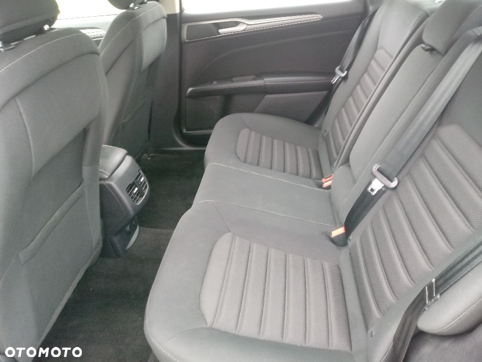 Ford Mondeo - 16