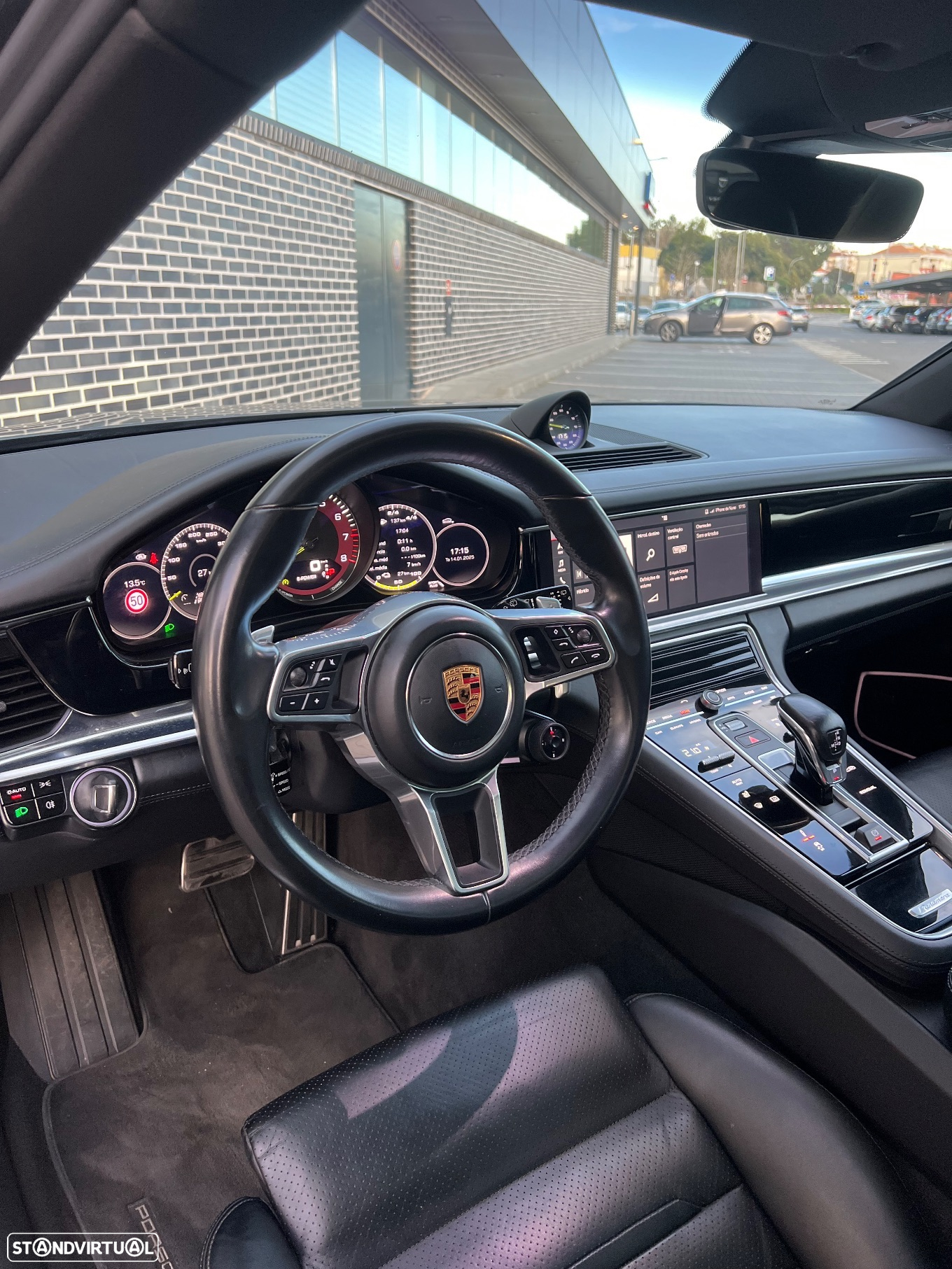 Porsche Panamera Sport Turismo 4 E-Hybrid - 17