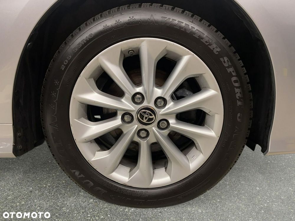 Toyota Corolla - 11