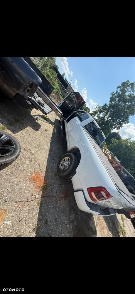 Dodge RAM - 7
