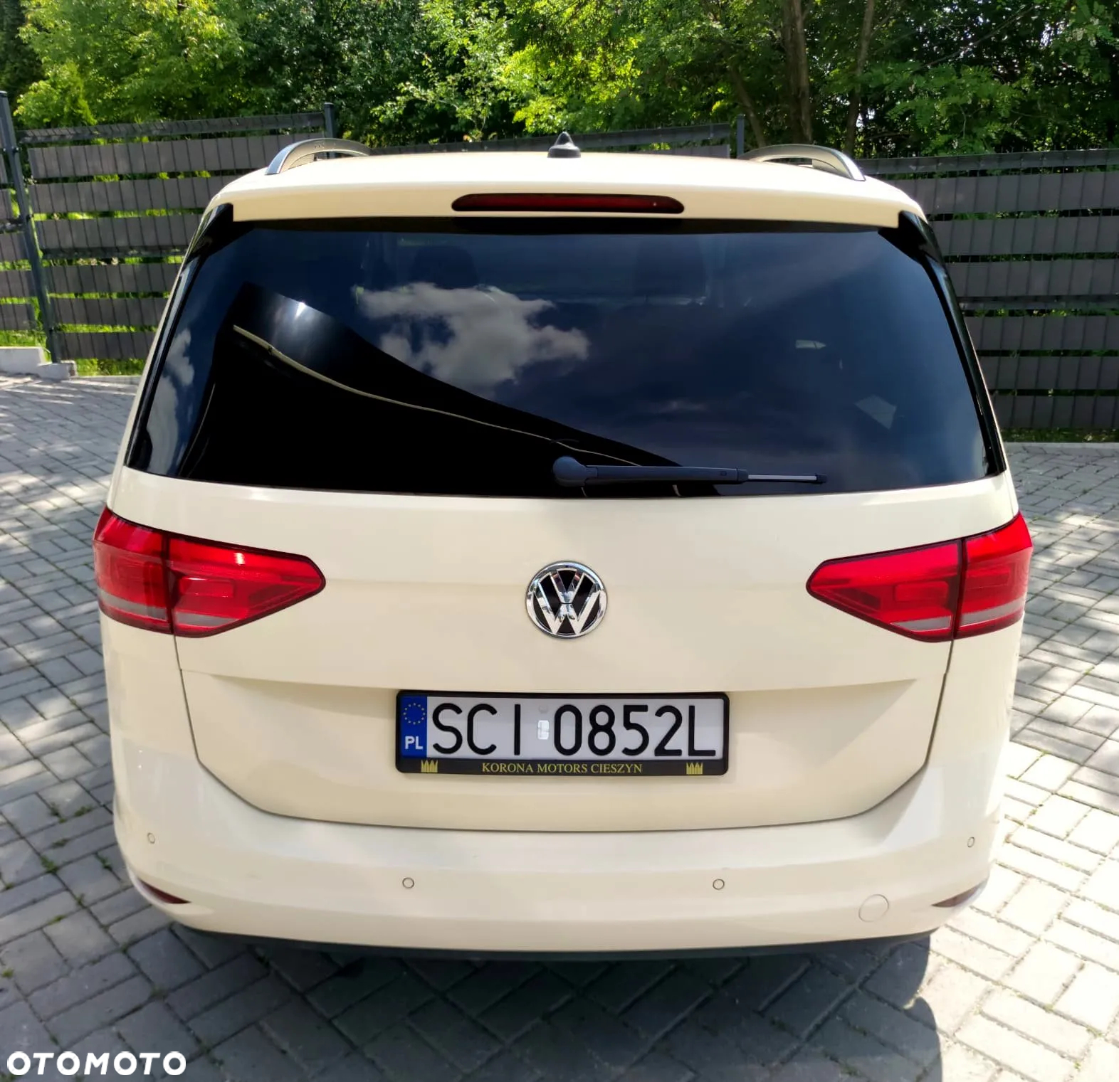 Volkswagen Touran - 7