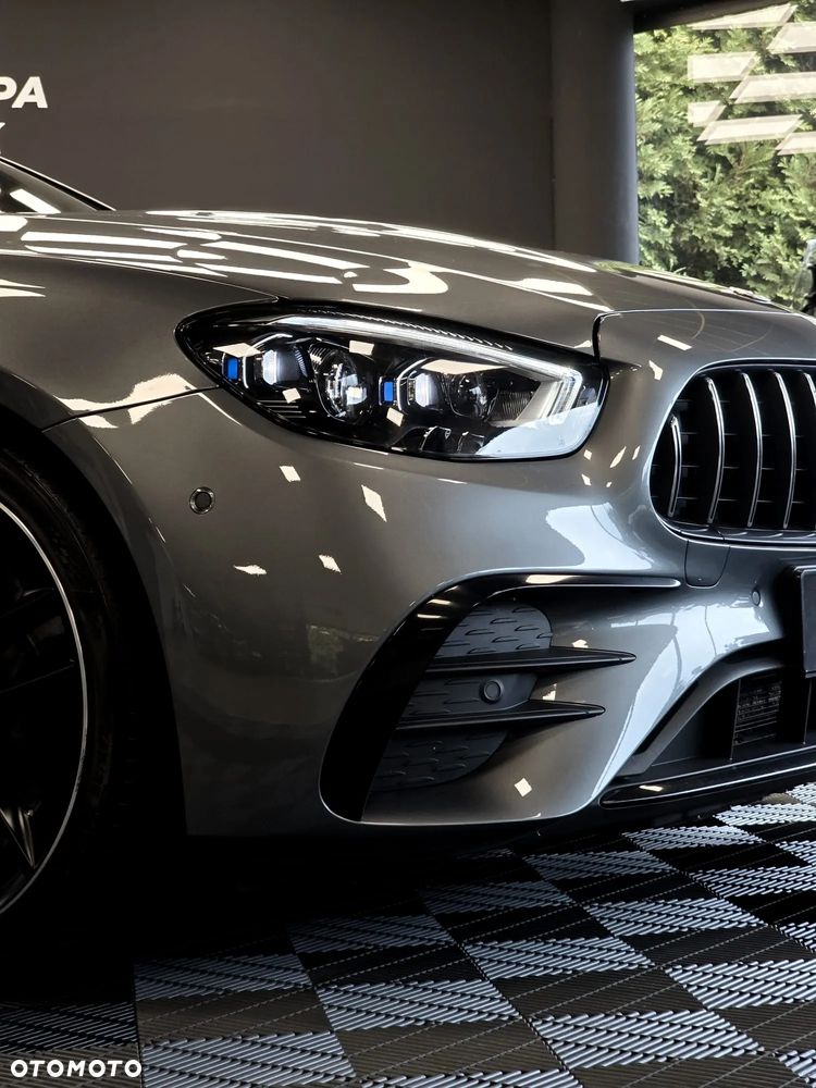 Mercedes-Benz Klasa E AMG 53 4-Matic+ - 11