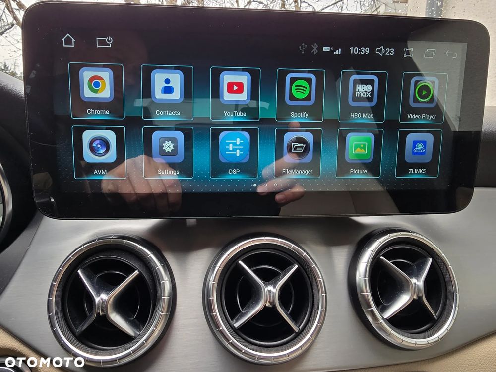 Mercedes-Benz CLA 250 4-Matic AMG Line - 10