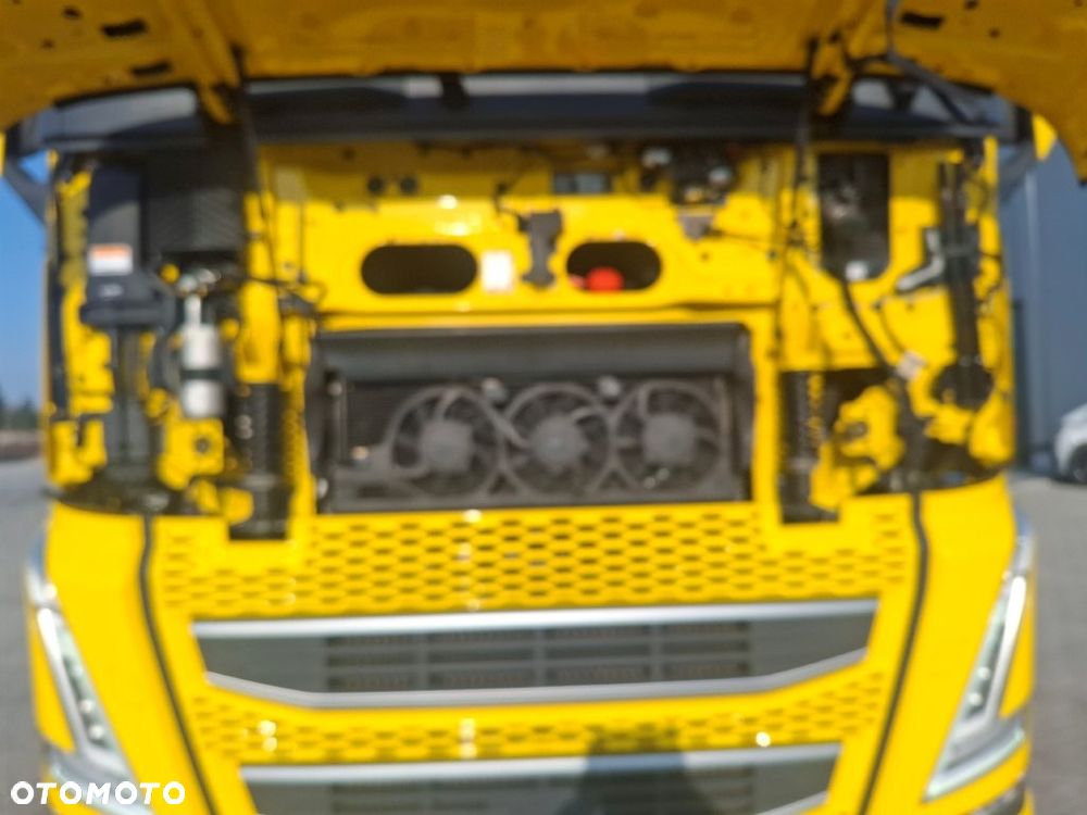 Volvo FH 460KM TC ADR - 8