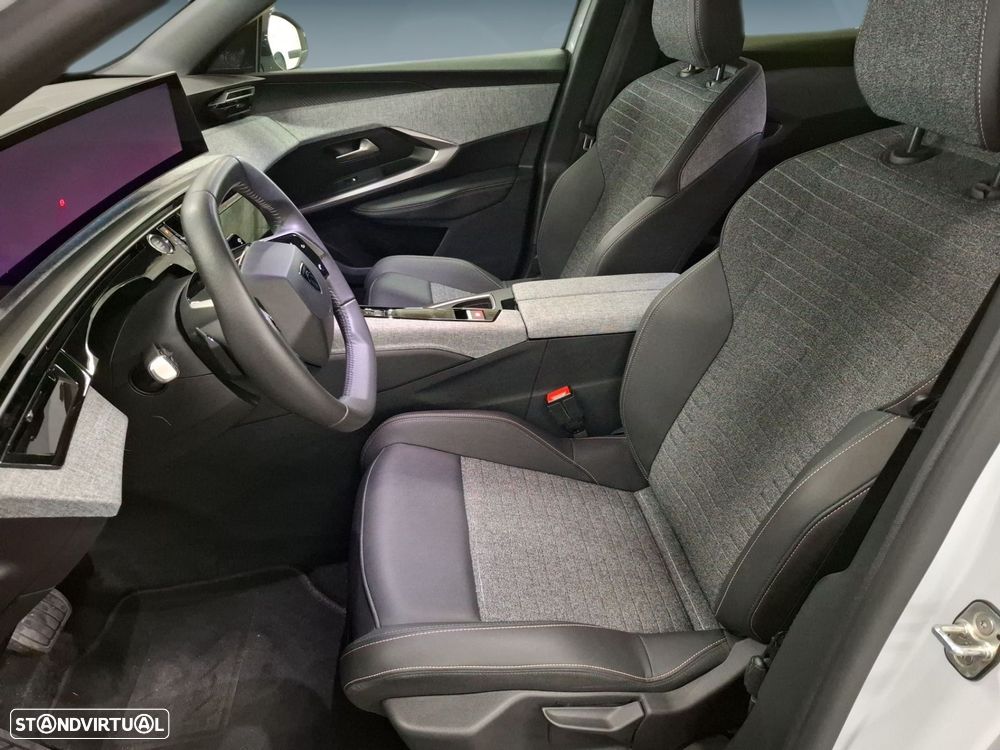 Peugeot 3008 1.2 Hybrid Allure e-DCS6 - 11