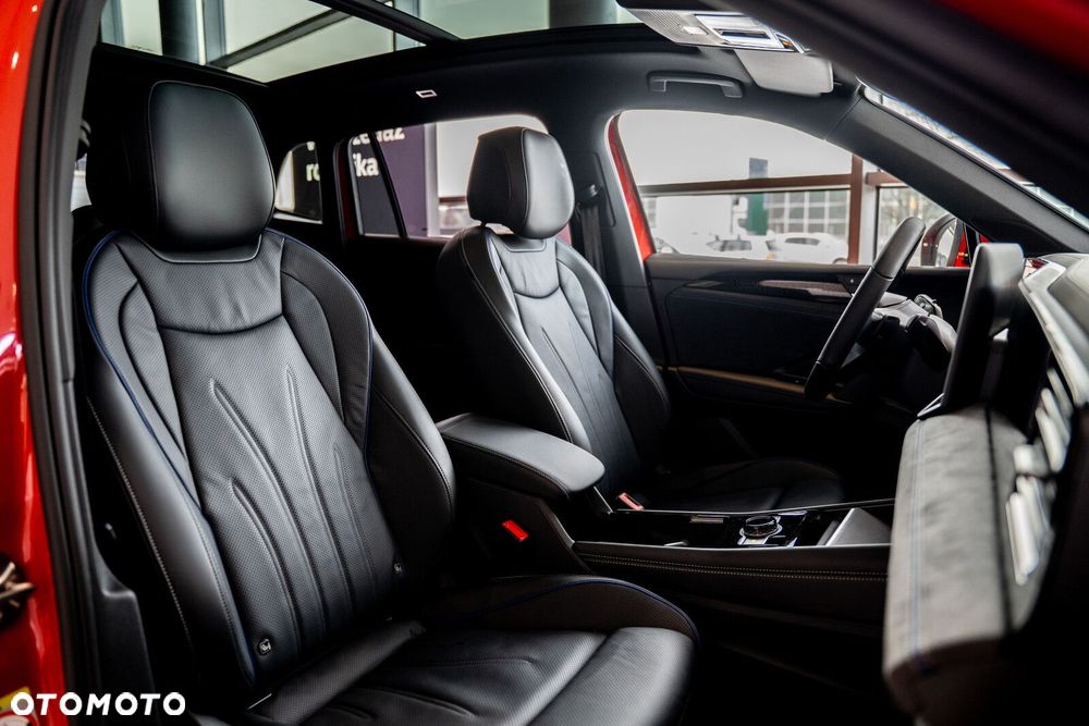 Volkswagen Tiguan - 4