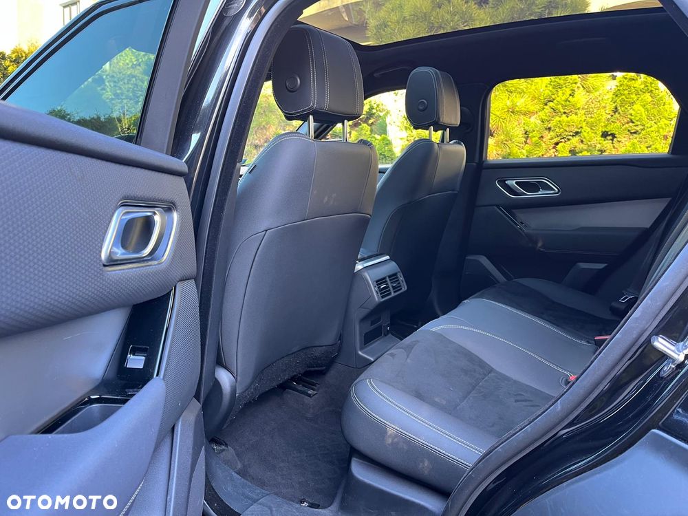 Land Rover Range Rover Velar 2.0 P250 R-Dynamic SE - 24