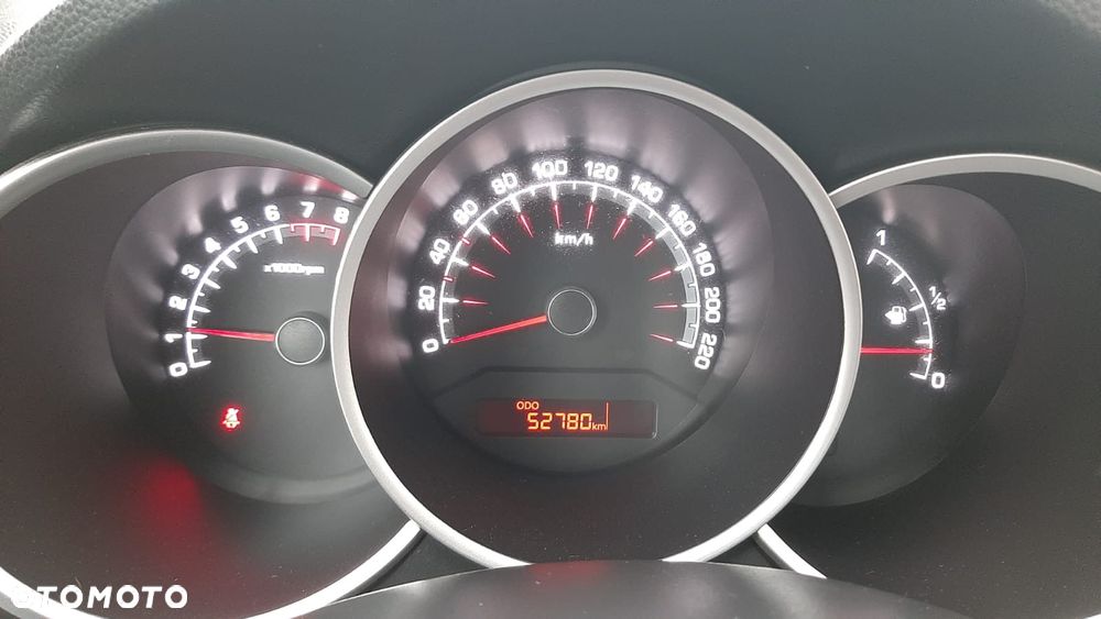 Kia Venga 1.6 Business Line - 13