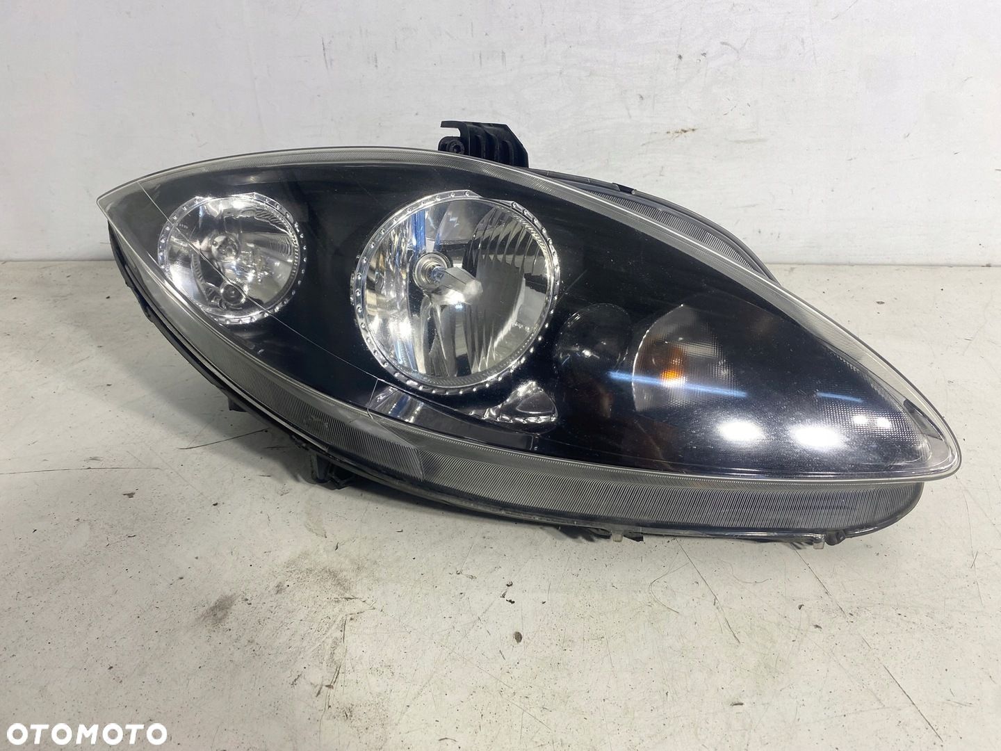 LAMPA PRAWY PRZÓD PRAWA PRZEDNIA SEAT LEON II ALTEA EU - 1