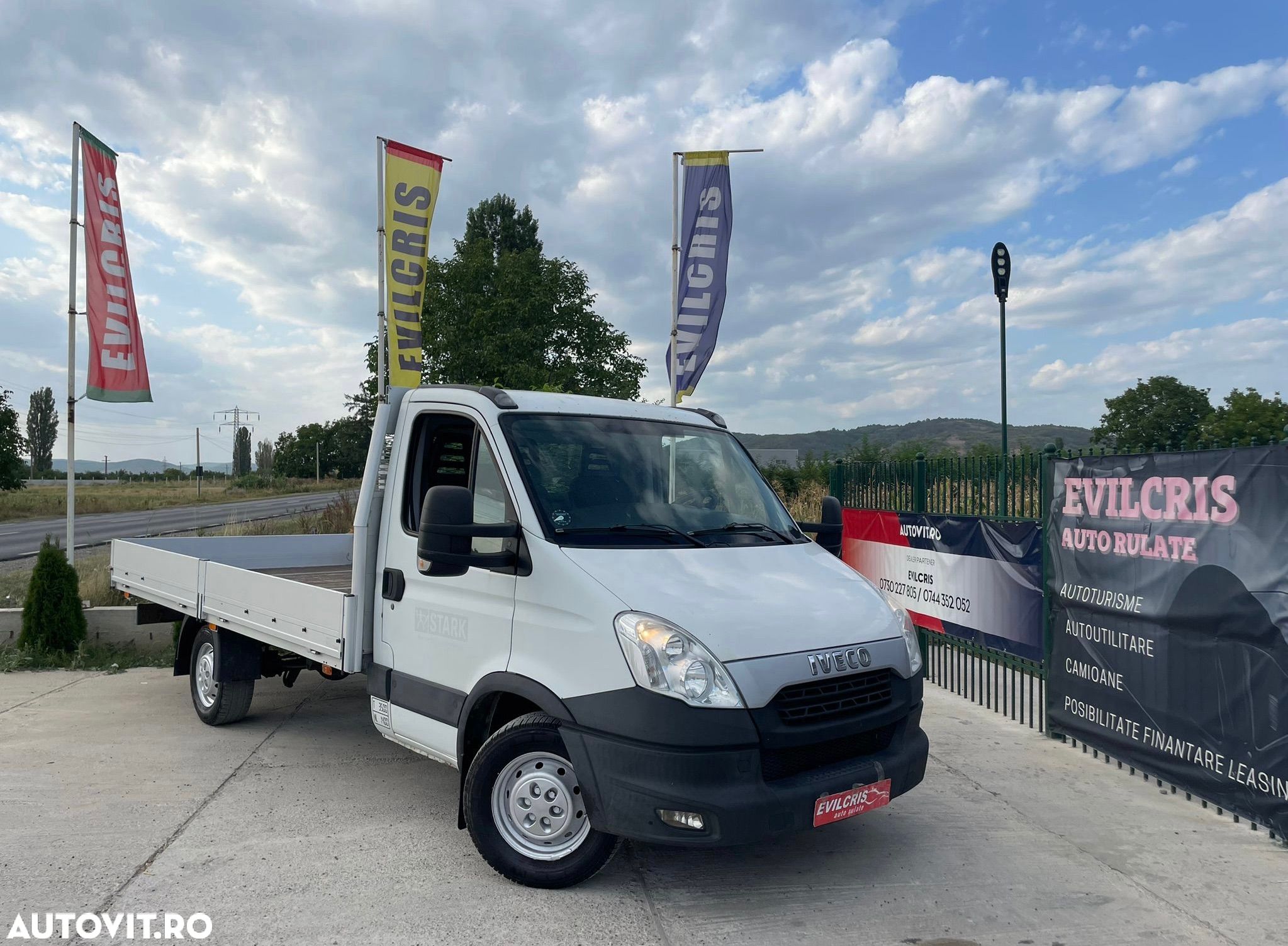 Iveco Daily 35S13 Platforma 4.2 m - 1