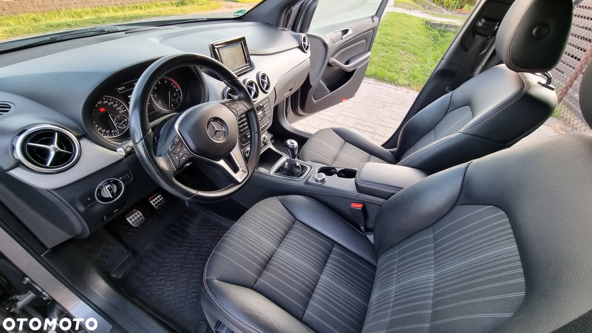Mercedes-Benz Klasa B 200 AMG Line - 7