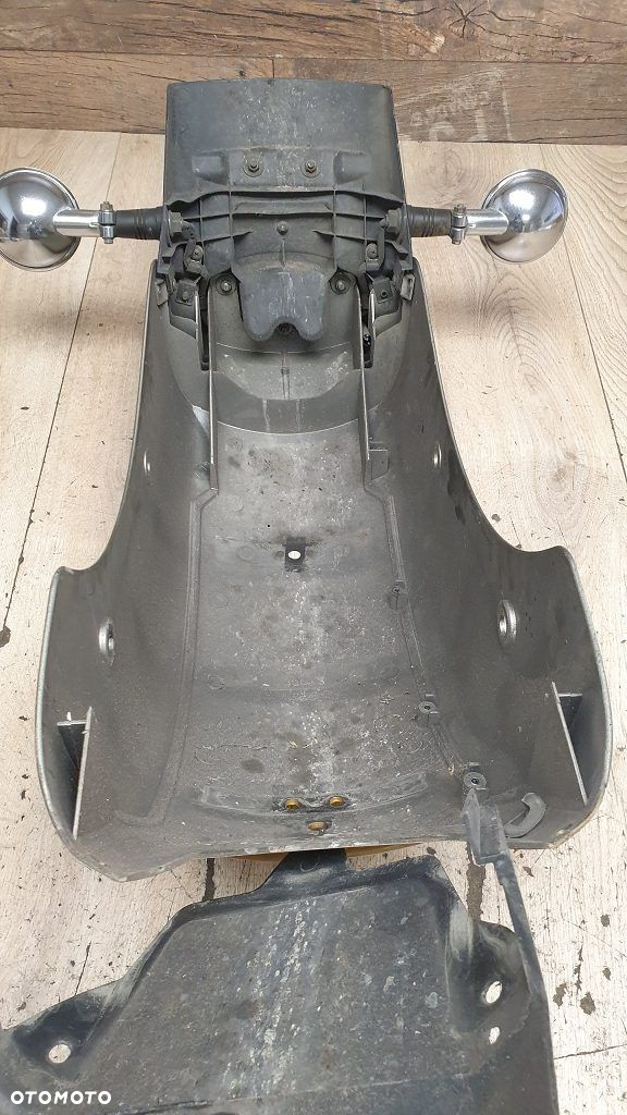 Błotnik tył lampa kierunkowskaz chlapacz Yamaha XVS1100 Drag Star Custom - 12