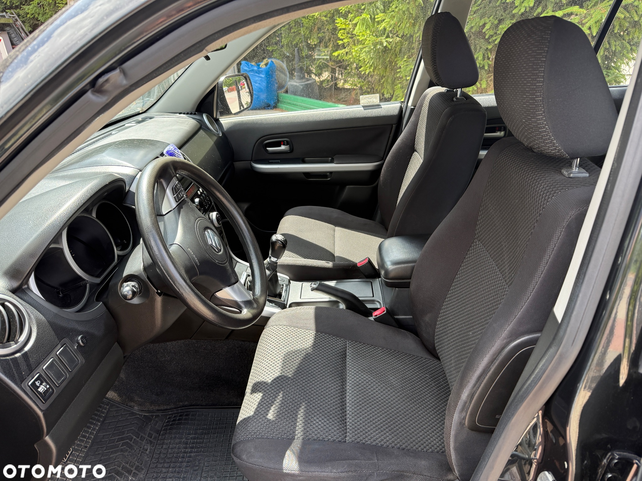 Suzuki Grand Vitara 1.9 DDiS - 7