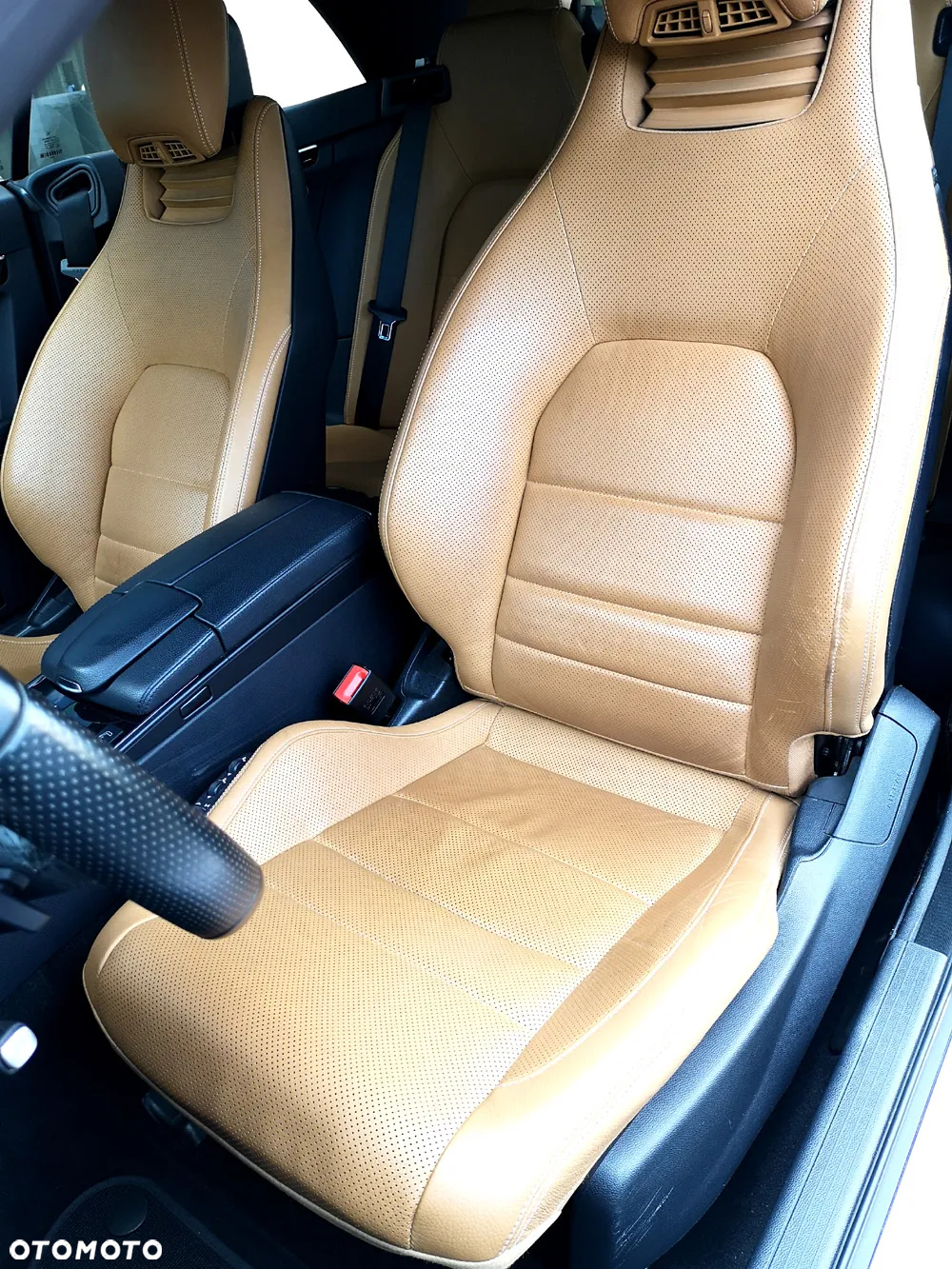 Mercedes-Benz Klasa E 350 BlueTEC Cabrio 7G-TRONIC - 27