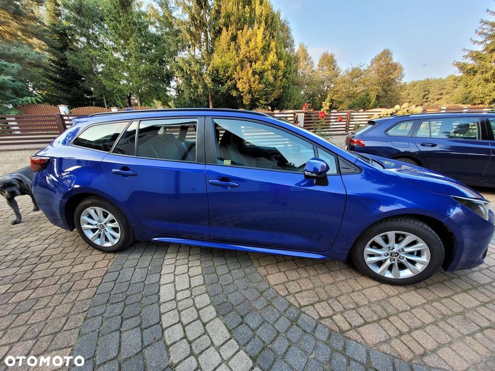 Toyota Corolla 1.8 Hybrid Comfort - 18
