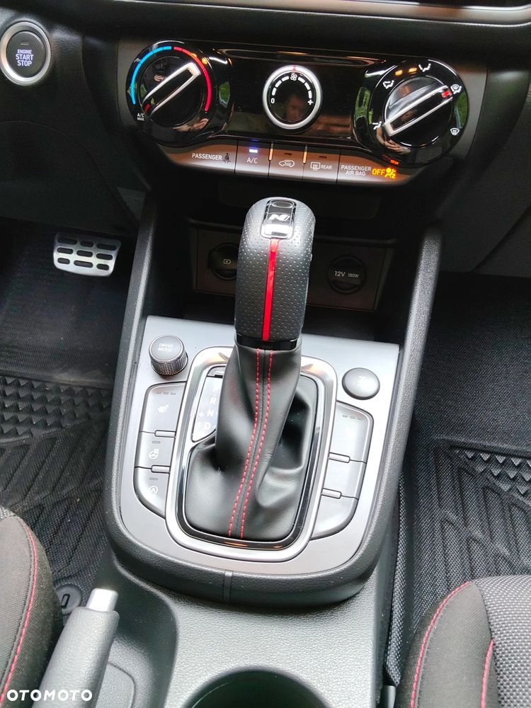 Hyundai Kona 1.6 T-GDI DCT N Line - 22