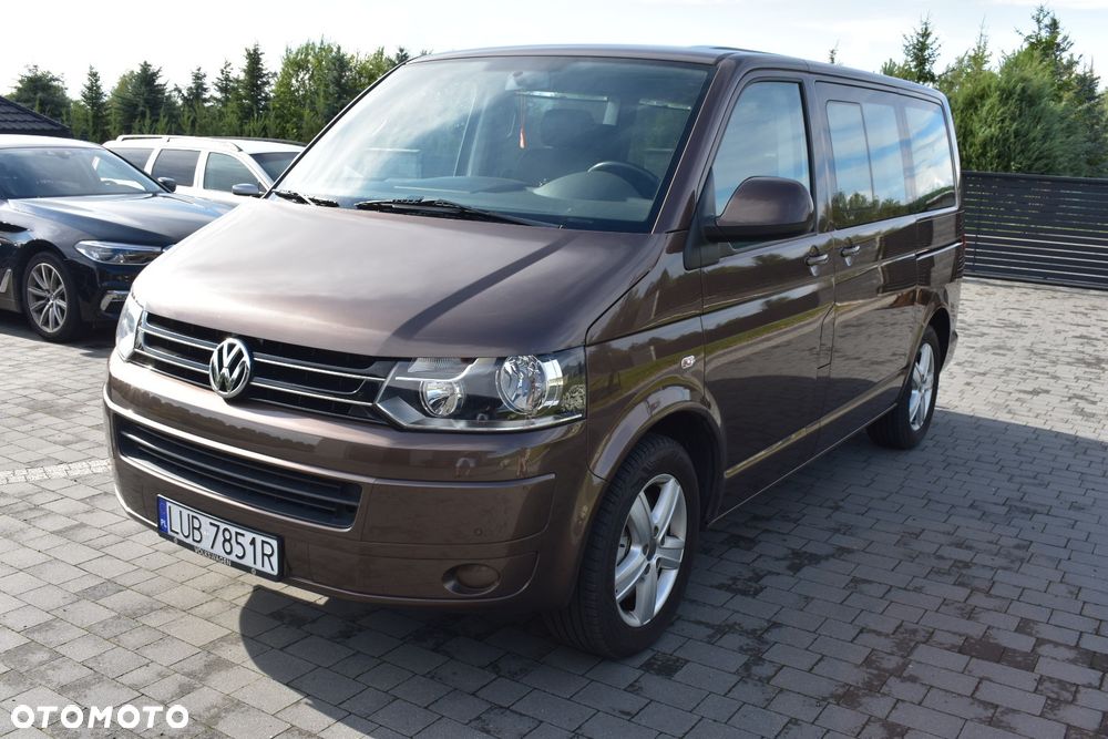 Volkswagen Multivan - 2