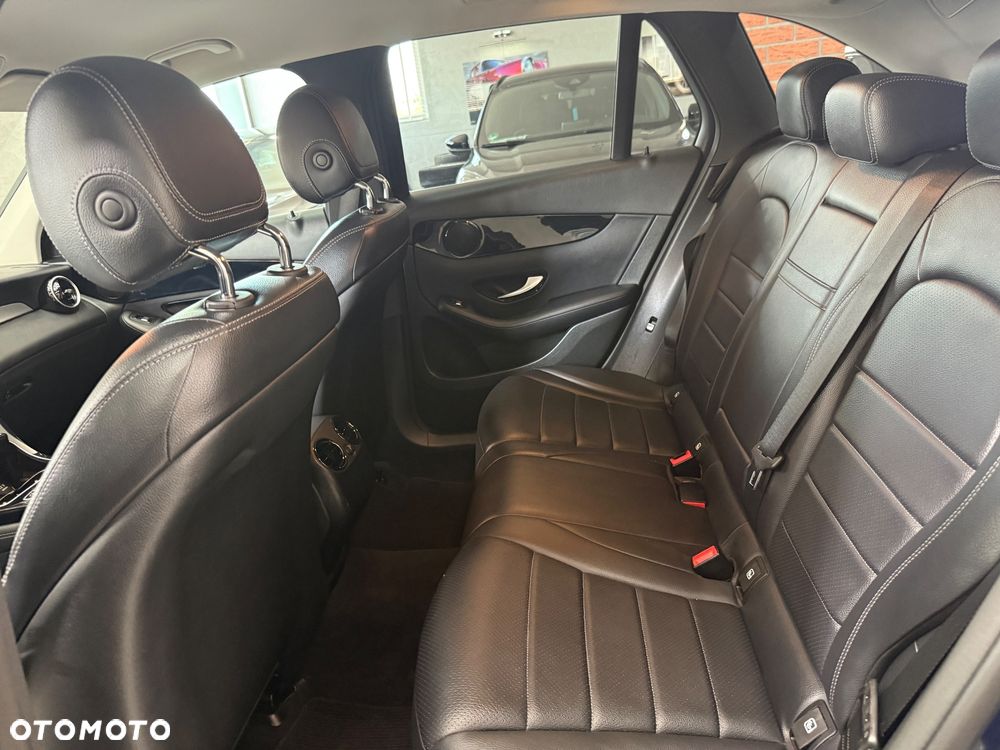 Mercedes-Benz GLC 250 4Matic 9G-TRONIC - 15