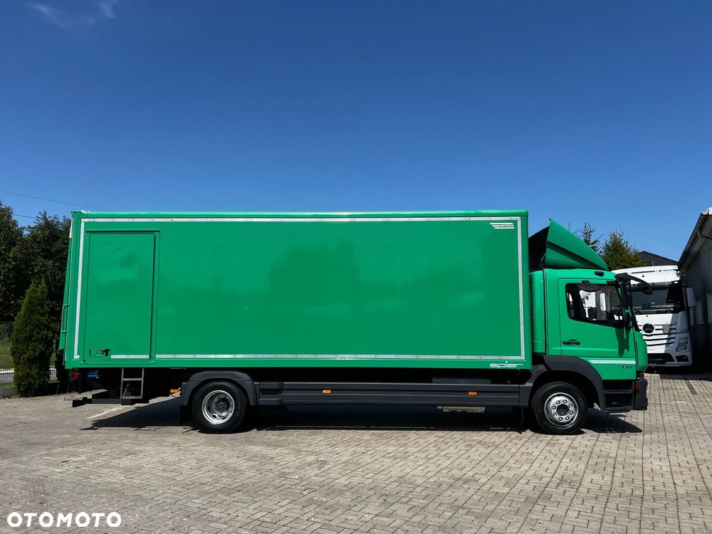 Mercedes-Benz ATEGO - 12