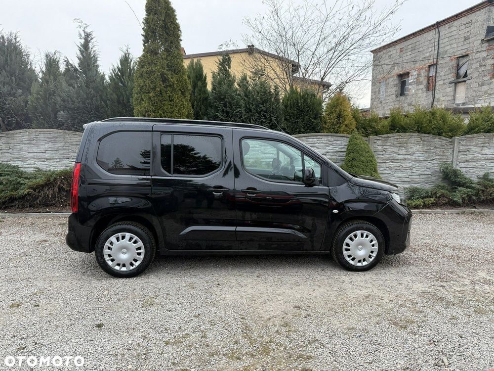 Opel Combo 1.5 D Automatik GS - 3