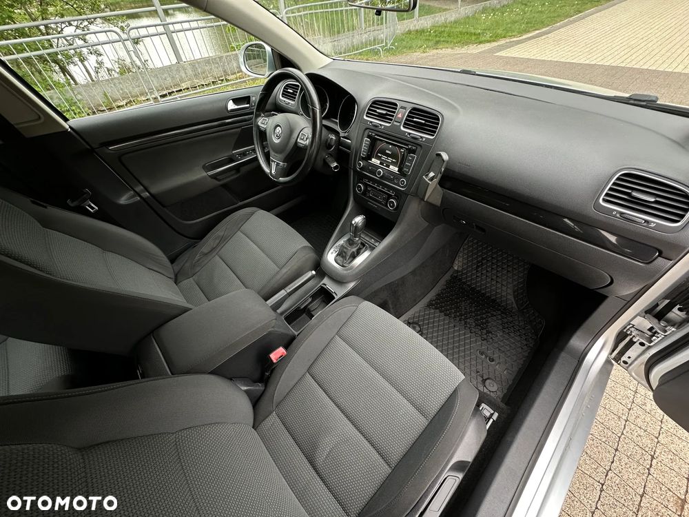 Volkswagen Golf 1.6 TDI DPF DSG Highline - 8
