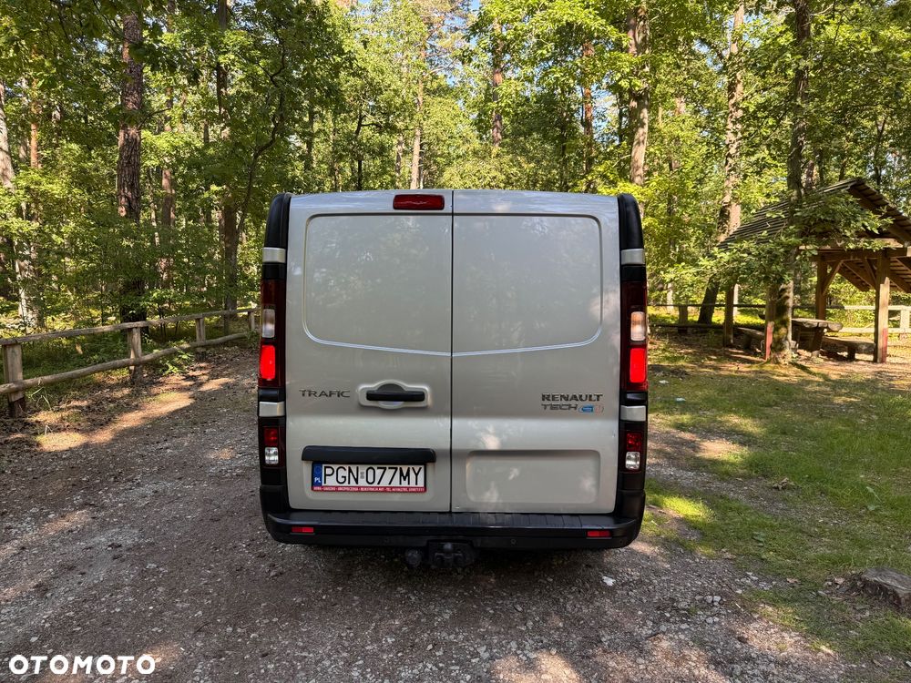 Renault Trafic - 8
