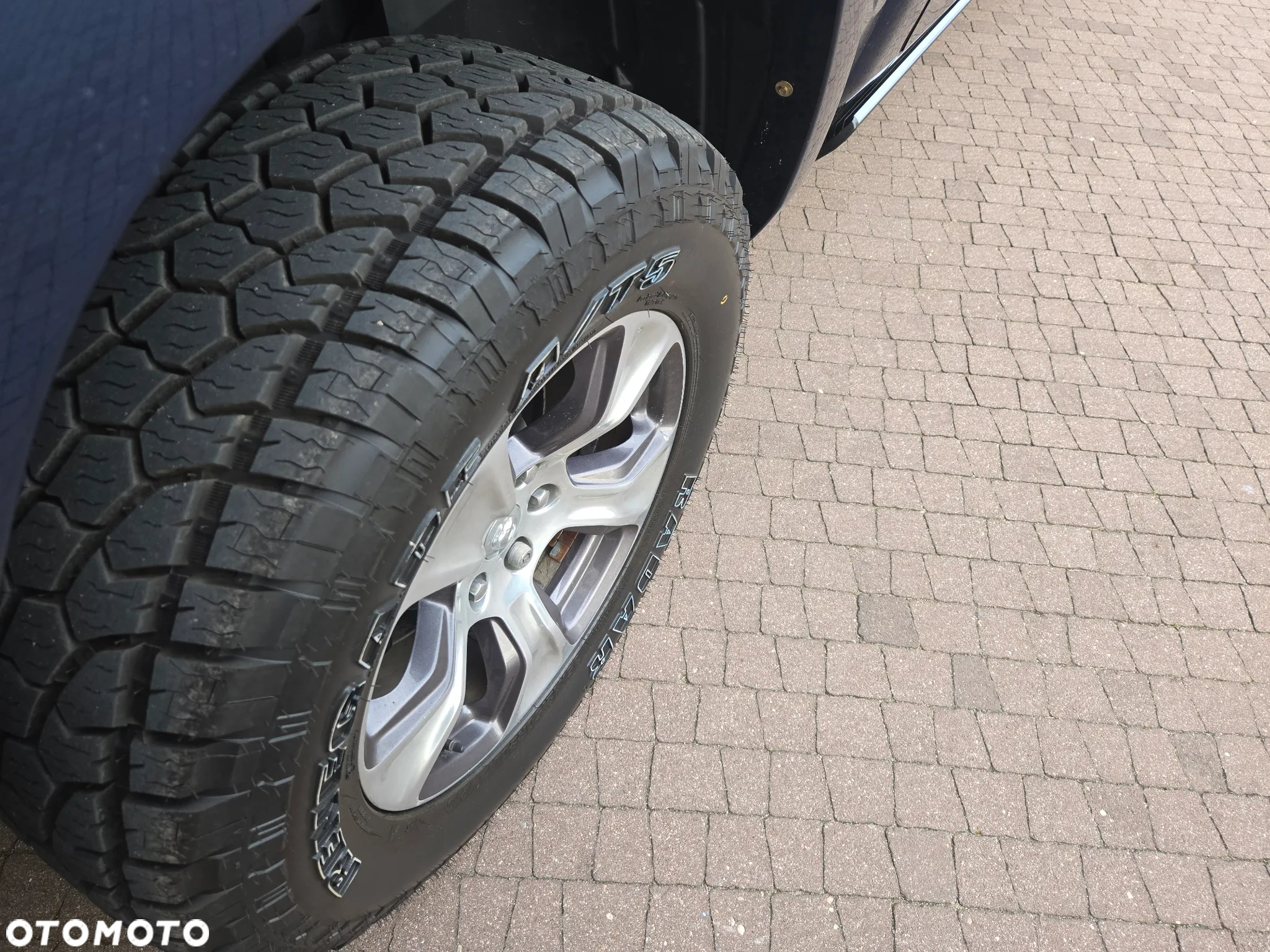 RAM 1500 Crew Cab MB Laramie - 17