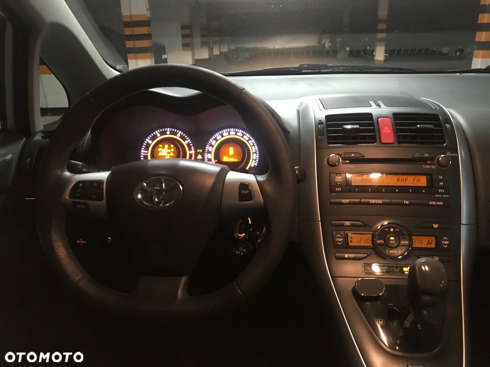 Toyota Auris 1.6 Premium MM - 15