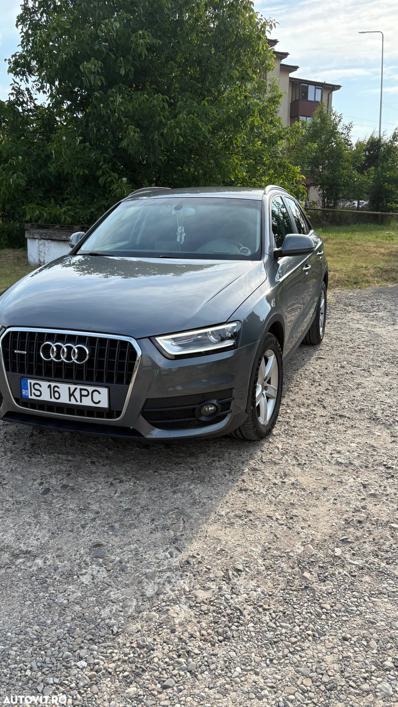 Audi Q3 2.0 TDI Quattro S tronic - 3