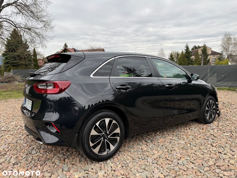 Kia Ceed 1.5 T-GDI Tribute DCT - 5