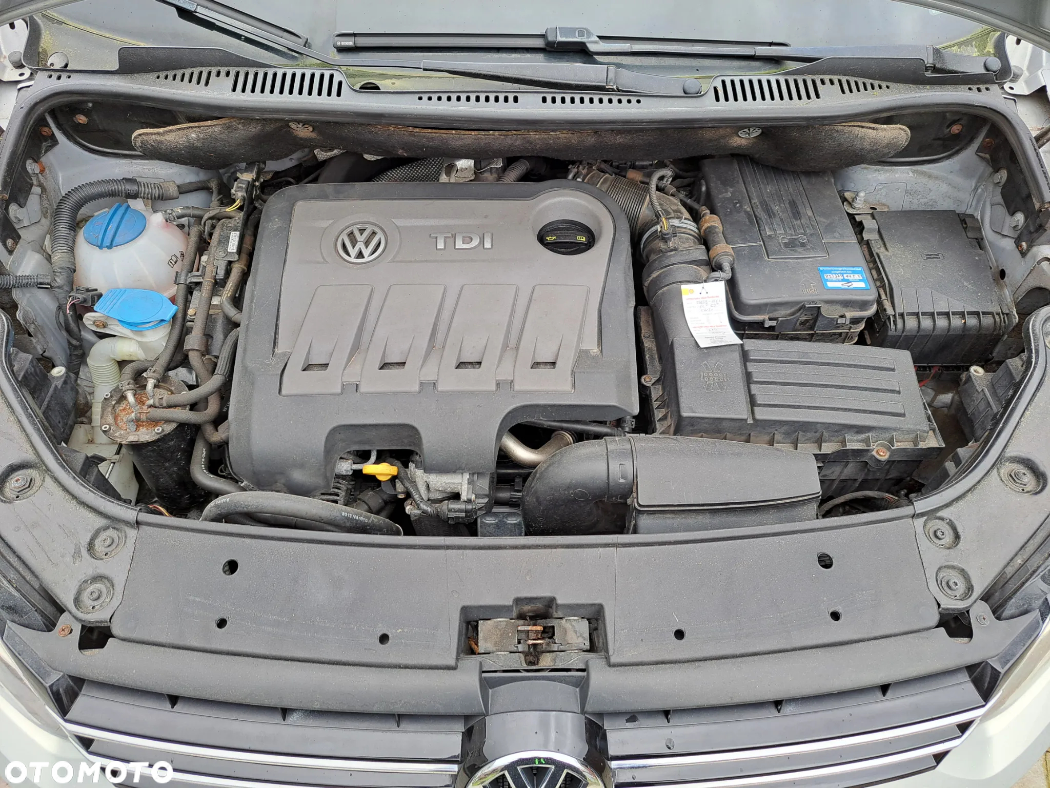 Volkswagen Touran - 24