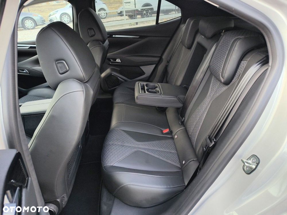 DS Automobiles DS 4 1.2 PureTech Cross Trocadero - 10