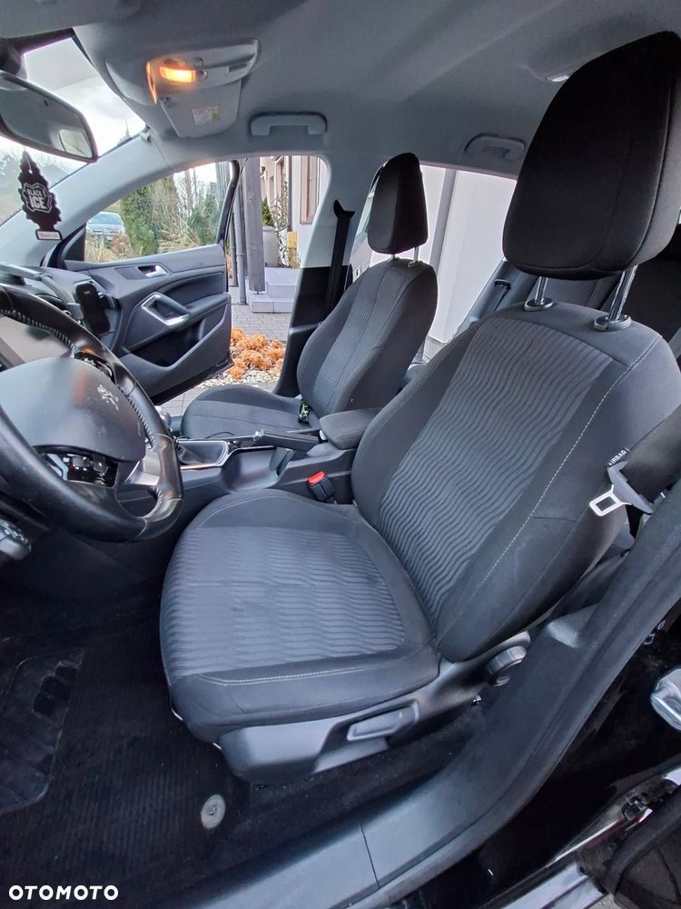 Peugeot 308 1.2 PureTech Active S&S - 9