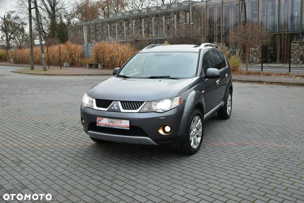 Mitsubishi Outlander - 18