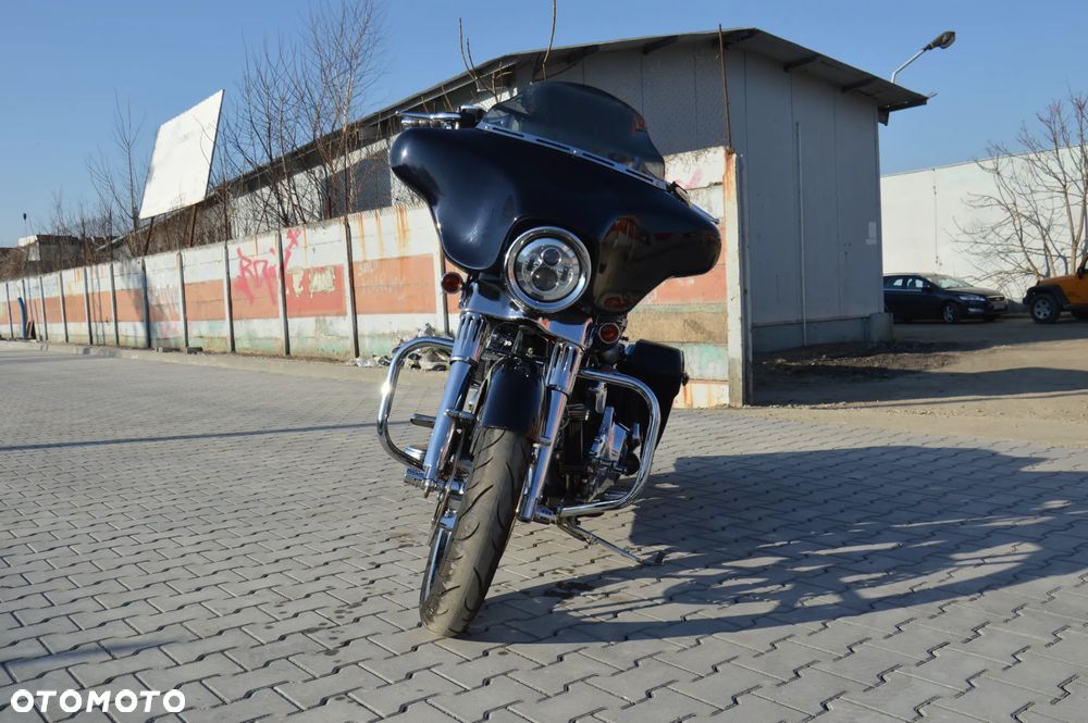 Harley-Davidson Touring Street Glide - 7