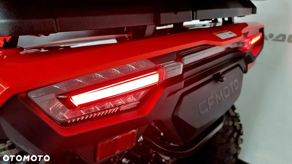 CFMoto CForce - 8