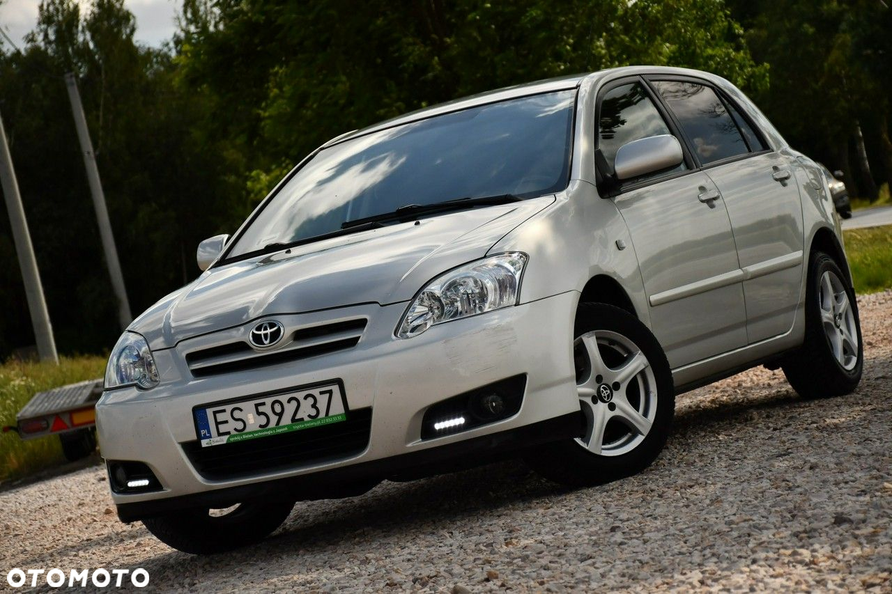 Toyota Corolla - 10