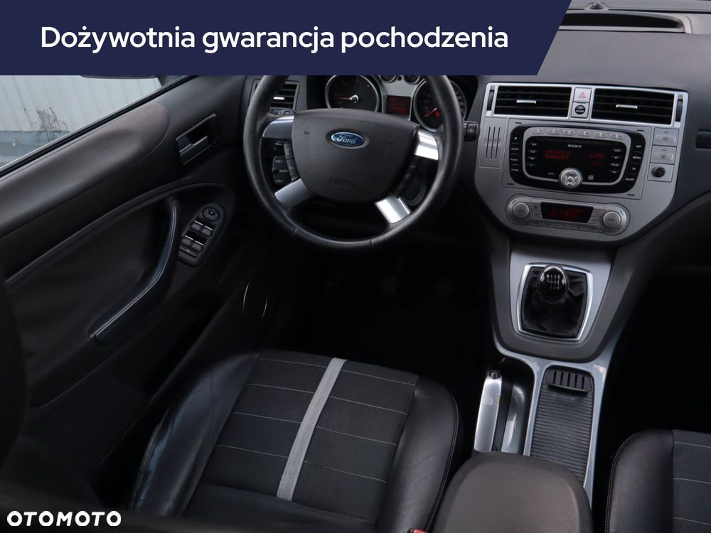 Ford Kuga - 9