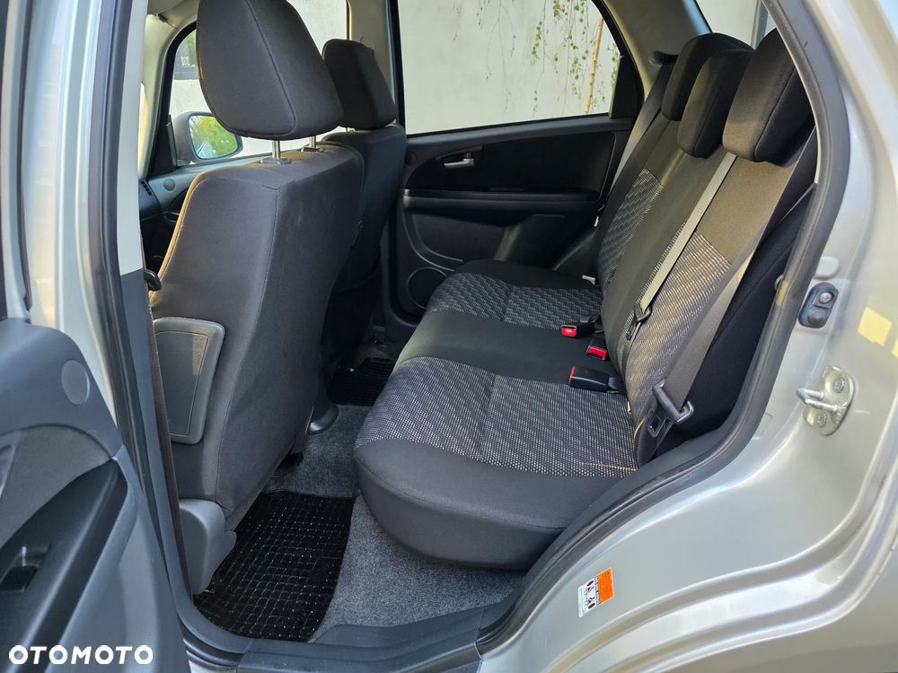 Suzuki Sx4 2008 photo 5