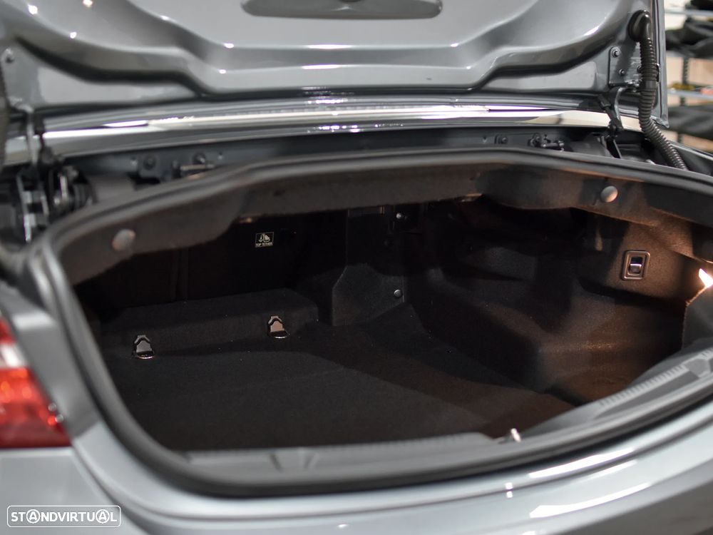 Mercedes-Benz E 220 d AMG Line Aut. - 24