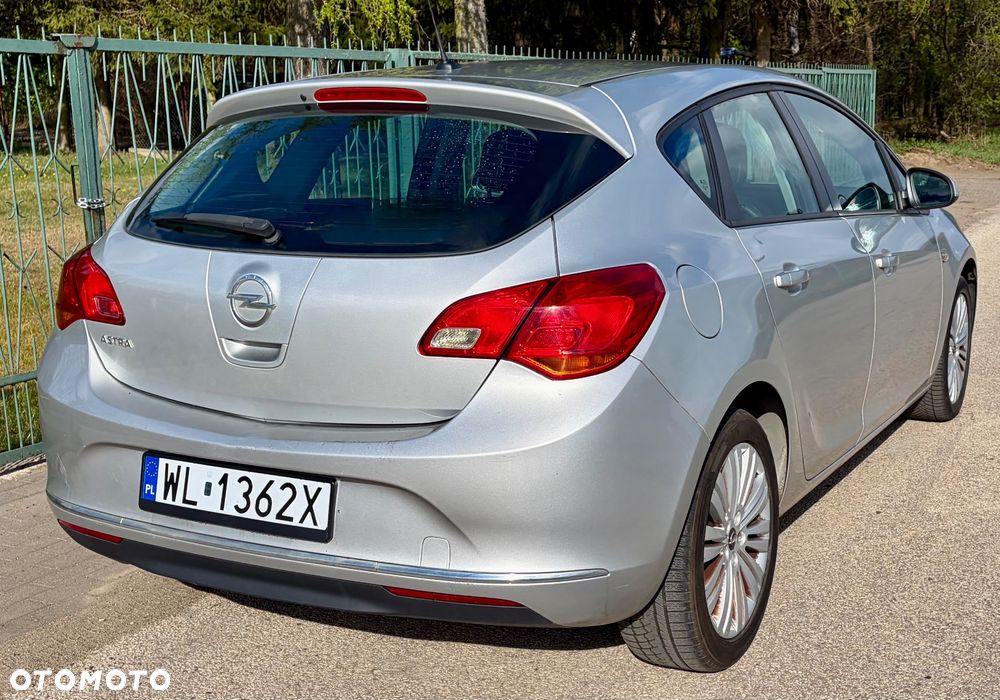 Opel Astra 1.6 Style - 4