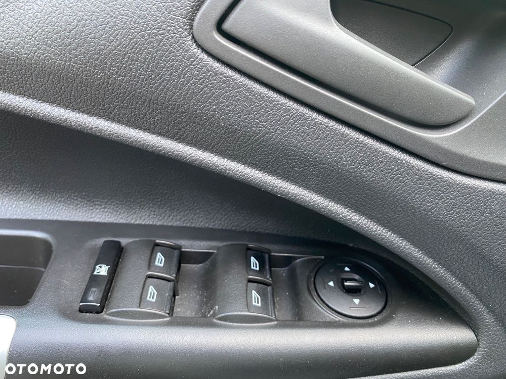 Ford Transit Connect 230 L2 S&S Trend - 10