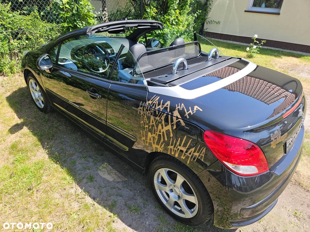 Peugeot 207 CC - 11