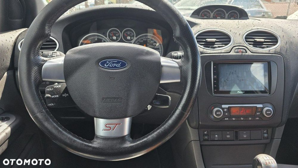 Ford Focus - 9
