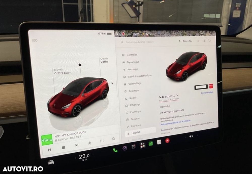 Tesla Model Y - 10